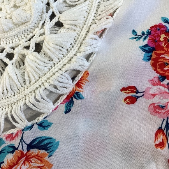 Love J Braided Woven Floral White‎ Boho Top, Medium - Picture 12 of 12